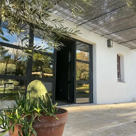 Domaine D'hestia Le Victoria Apartment Rognes